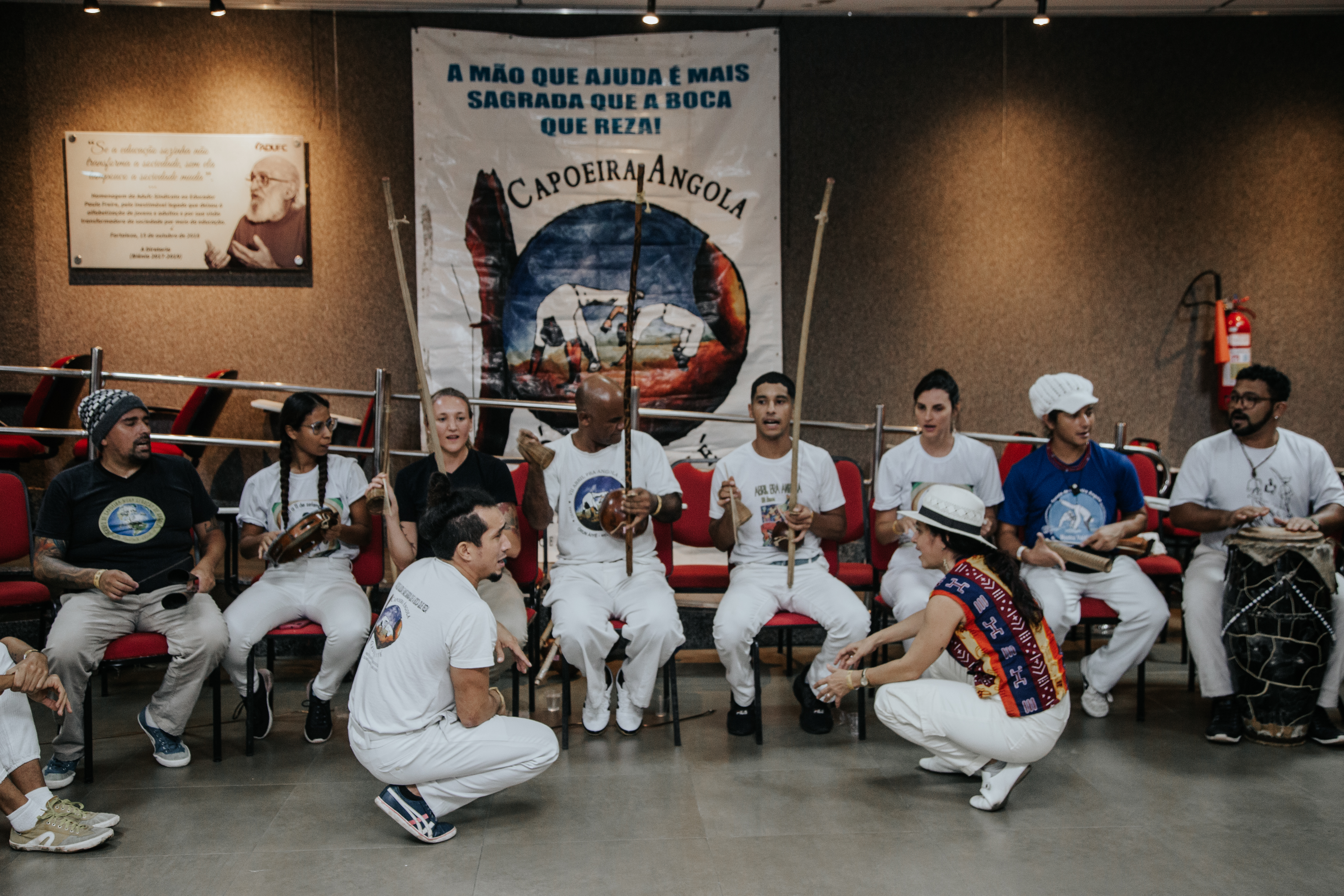 Òrun Àiyé encerra novembro com Papo’Ngola: Memórias e Ancestralidade e roda de capoeira