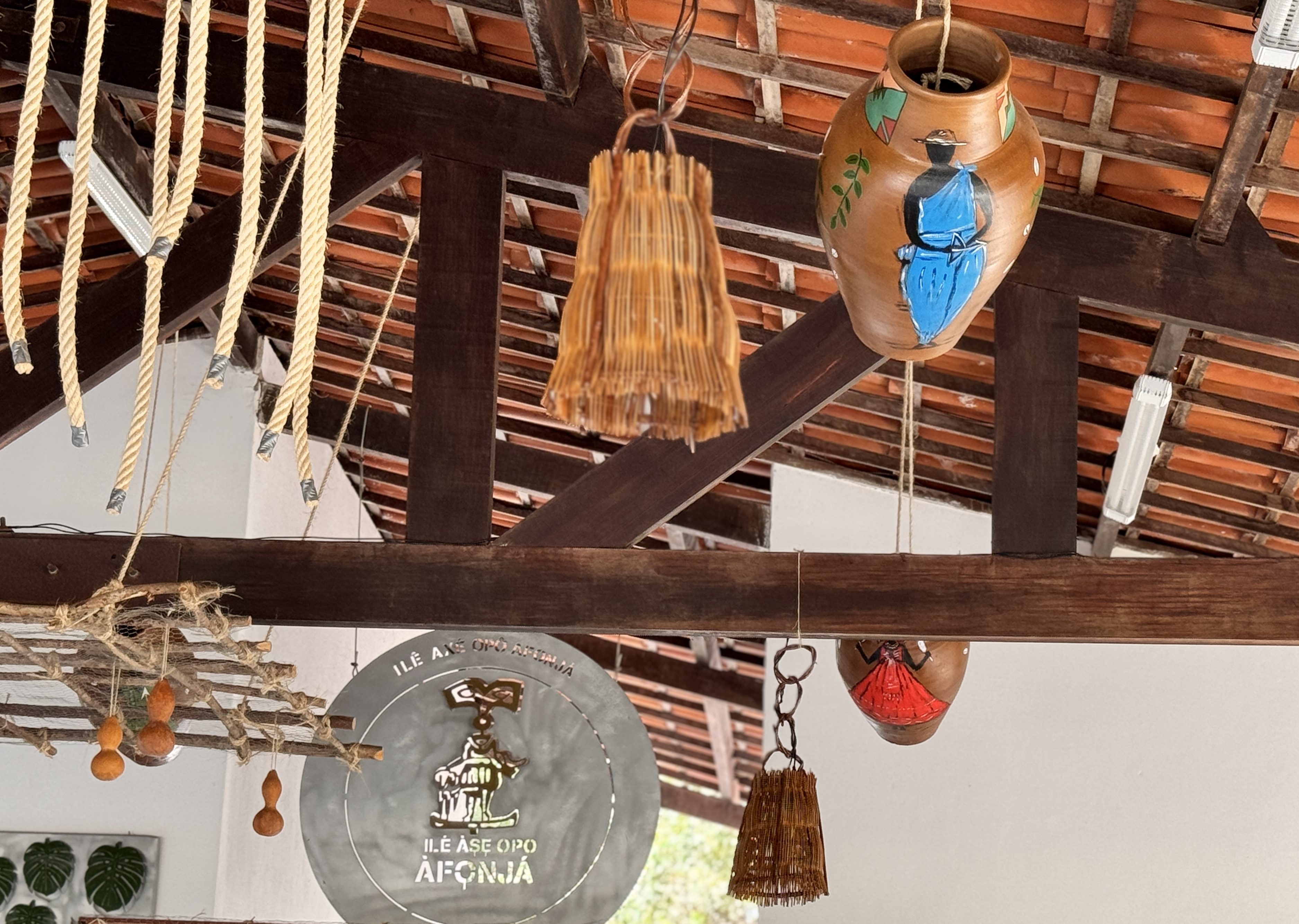 Exposição Raízes celebra ancestralidade afro-brasileira no IlêAsè Osanyin Yansan