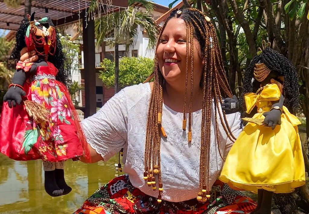 História das Yabás feminas é contata com teatro, dança e afronarração no BNB Cultural